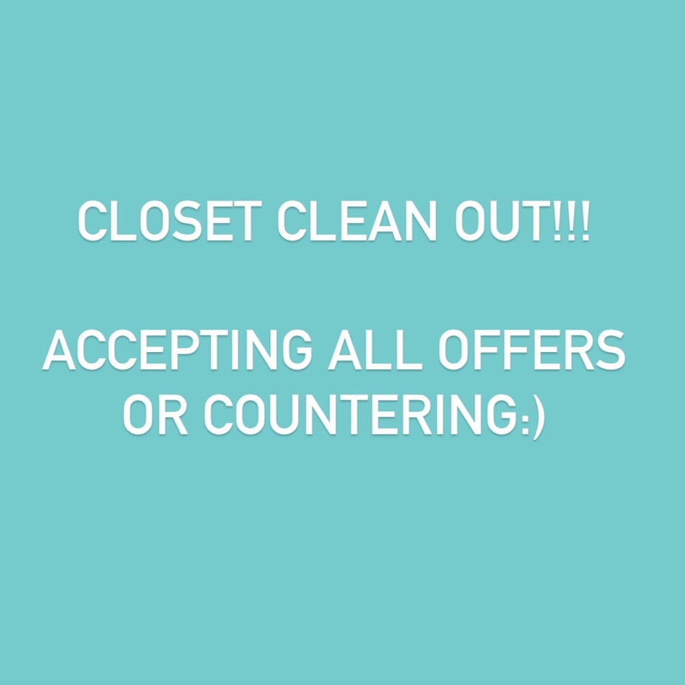 ALL CLOTHES LISTED ARE IN GOOD CONDITION OR BARELY WORN